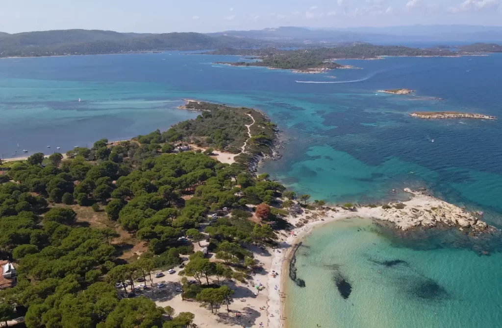 Letovanje sa decom u Grčkoj – Top destinacije 2025 2 vurvuru grcka